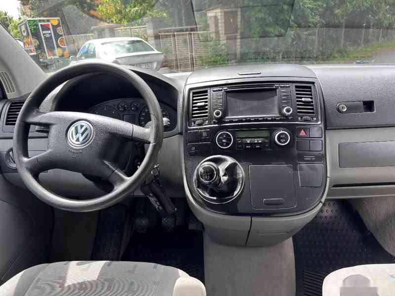 VW MULTIVAN 1.9 TDI RV 2007 - foto 17
