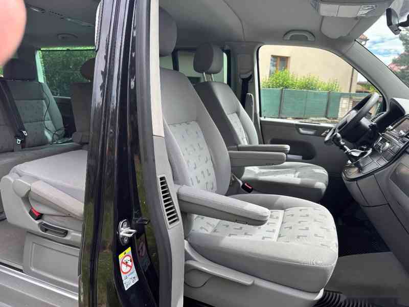 VW MULTIVAN 1.9 TDI RV 2007 - foto 18