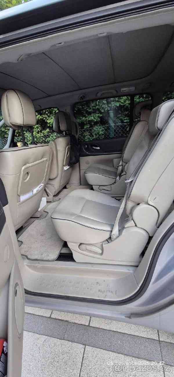 Renault Grand Espace 2,0 dCi 125kW - foto 9