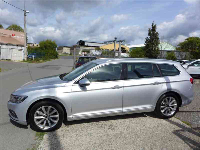 Volkswagen Passat 2,0 TDI FULL LED NAVI APP DPH - foto 8
