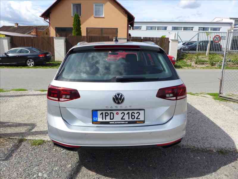 Volkswagen Passat 2,0 TDI FULL LED NAVI APP DPH - foto 6