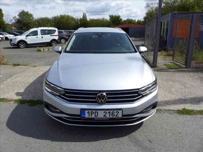 Volkswagen Passat 2,0 TDI FULL LED NAVI APP DPH - foto 2