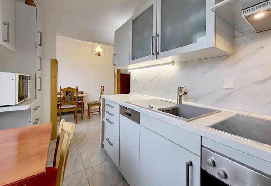 Pronájem bytu 3+1 (90 m²) – Staré Město pod Landštejnem - foto 5