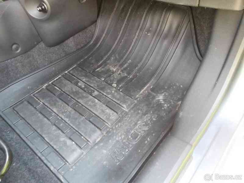 Nissan Micra 1,2   2016 v pěkném stavu - foto 8