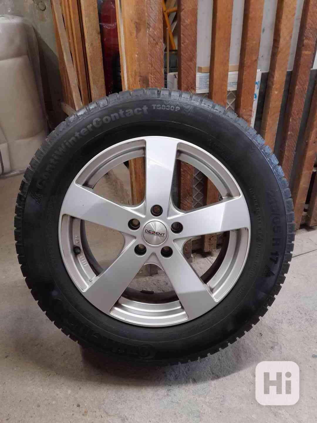 Prodám kompletní zimní kola R17 VW,Škoda,Audi.... - foto 1