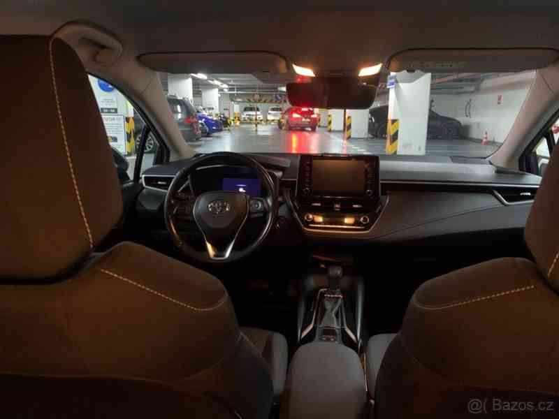 Toyota Corolla 1,8   Hybrid 1.majitel - foto 6