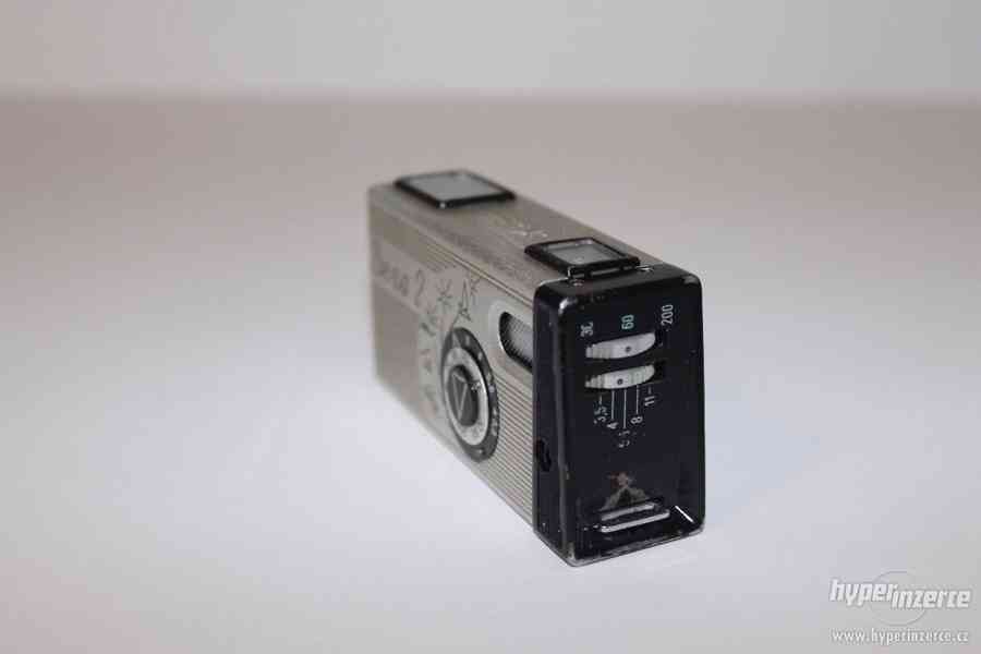 Sovětský špionážní fotoaparát Vega 2 + pouzdro - foto 4