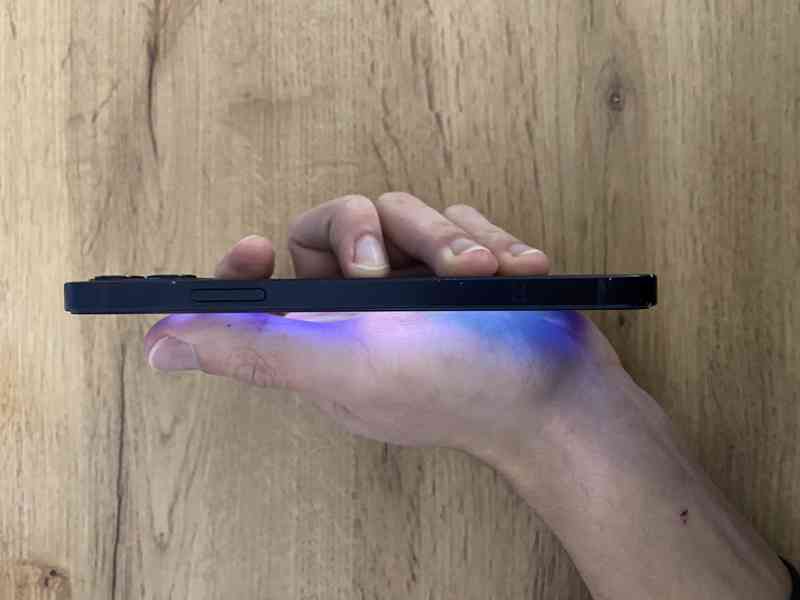 iPhone 12 64 GB - Perfektní stav - foto 3