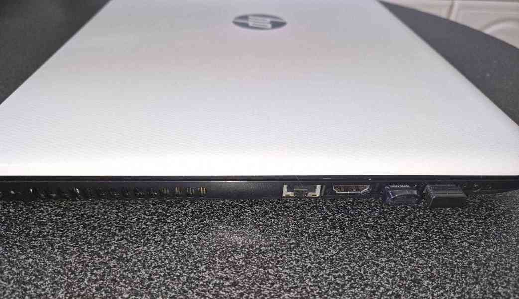 HP 15-af112nc A6 6310, 8 GB, 180 SSD - foto 3