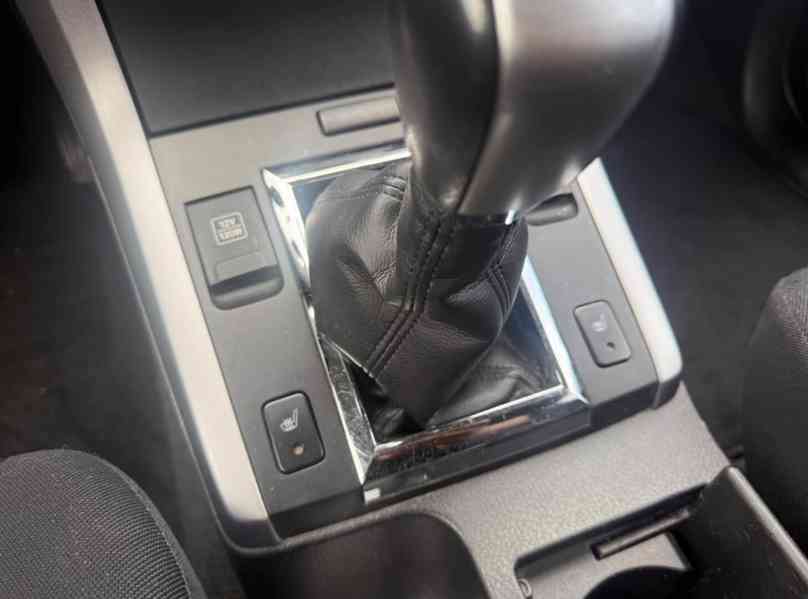 Suzuki Grand Vitara 2.0i benzín 103kw - foto 19
