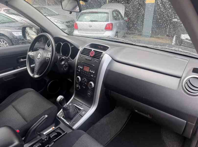 Suzuki Grand Vitara 2.0i benzín 103kw - foto 11