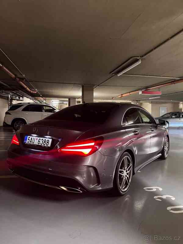 Mercedes Benz CLA 200 D AMG - foto 3