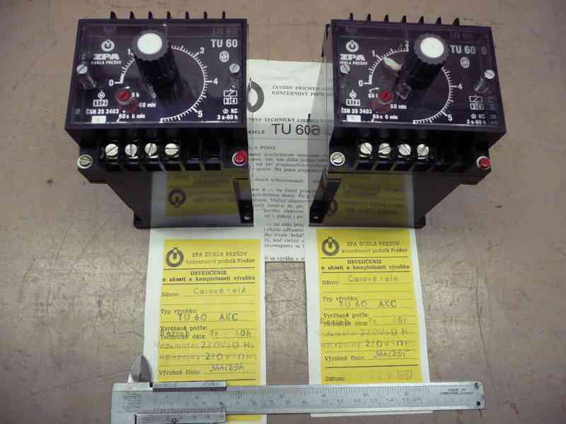   Nové časové spínací hodiny typ TU 60 AKC, 220V/220V - foto 6