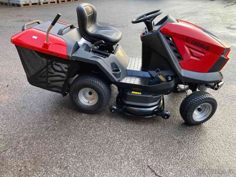 Zahradní traktor České výroby - foto 7