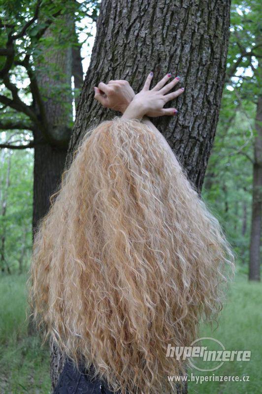 Paruka blond, hustá - foto 2
