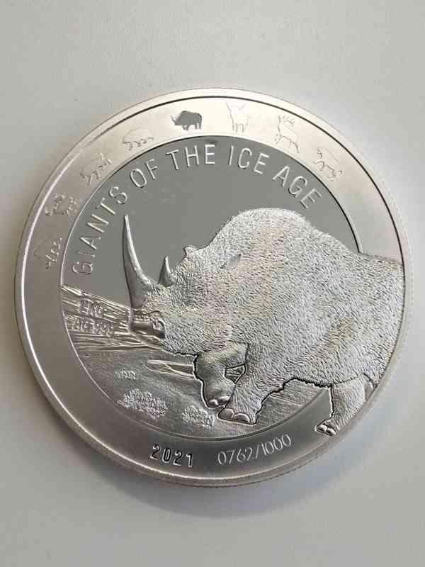 Stříbrná mince 1 kg s certifikátem - nosorožec 2021 - foto 1