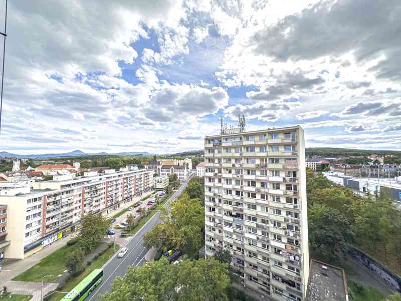 Prodej bytu 2+1+L v Teplicích, ulice Alejní - foto 2