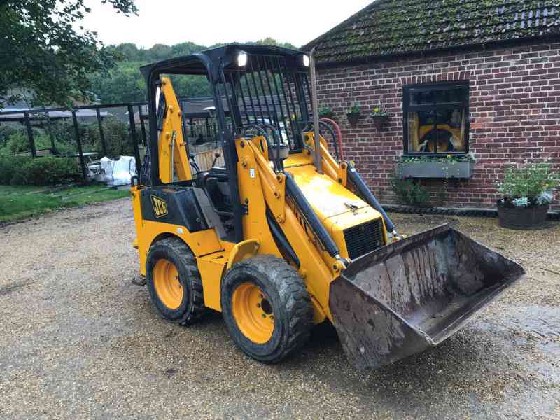 Rypadlonakladač JCB 1CX SS / 2010 - foto 1