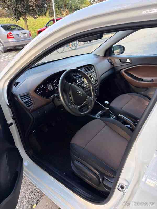 Hyundai i20 1,3   ČR, 71 tis. km, nová STK - foto 11