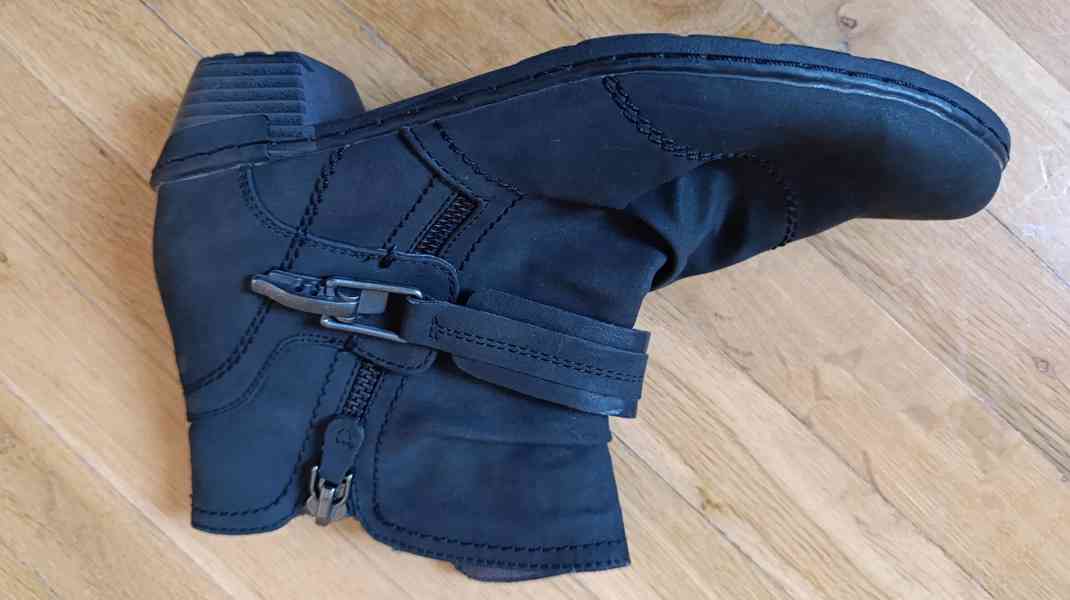 Dámská zimní kotníková obuv vel. 41 - foto 2