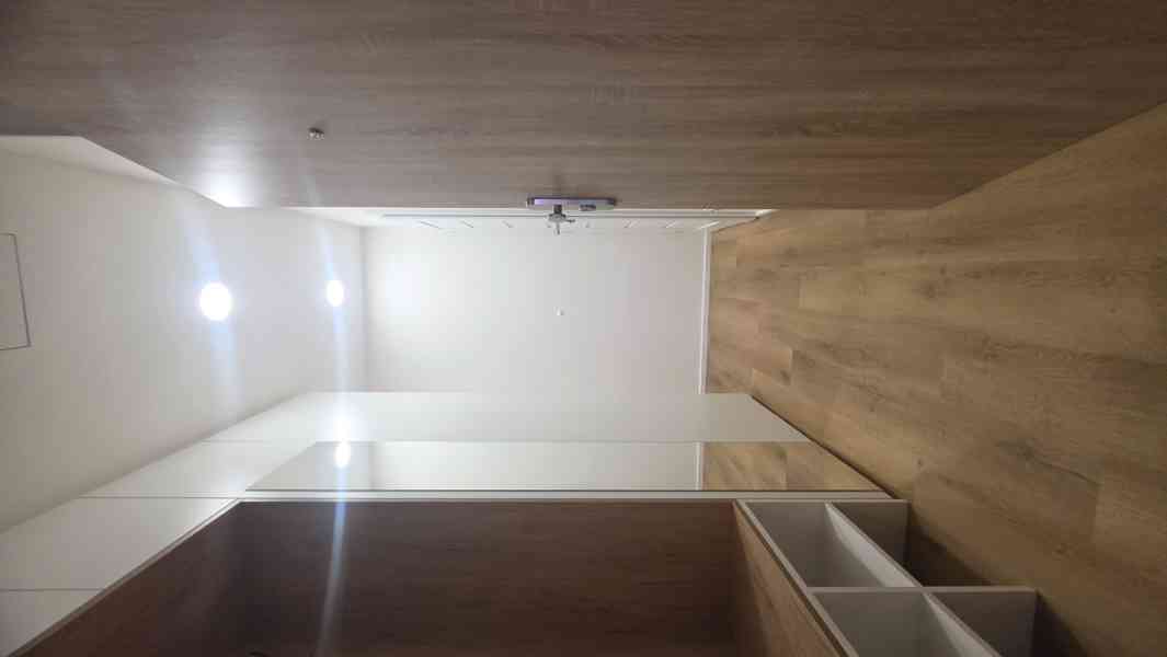 Byt 2+kk s balkonem, u metra Rajská zahrada - foto 16