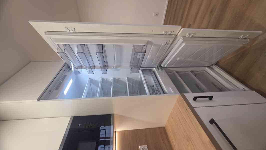 Byt 2+kk s balkonem, u metra Rajská zahrada - foto 4