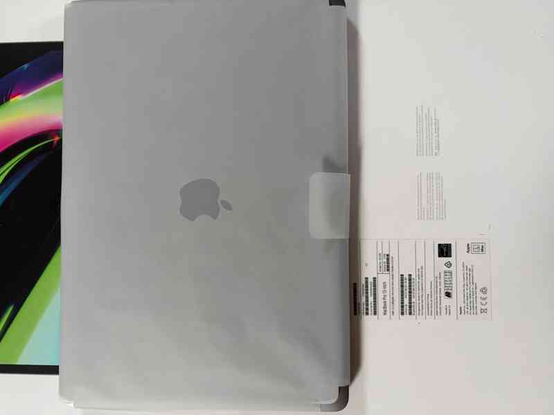 MacBook Pro M2 (16 GB RAM, 1 TB SSD), komplet balení - foto 10
