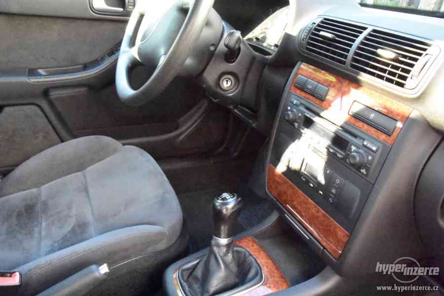 Audi A3 1.8t 110 kW - foto 12