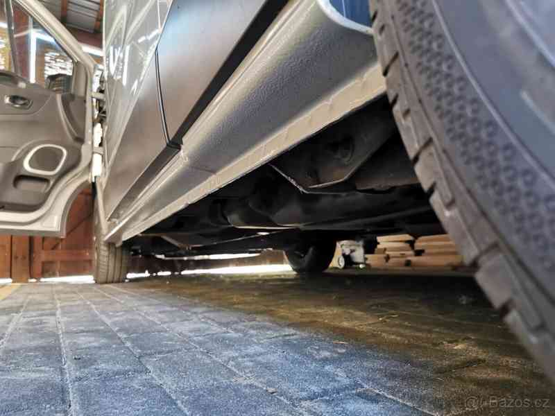 Opel Vivaro 1,6 LONG, ČR, 9 míst, DPH - foto 9
