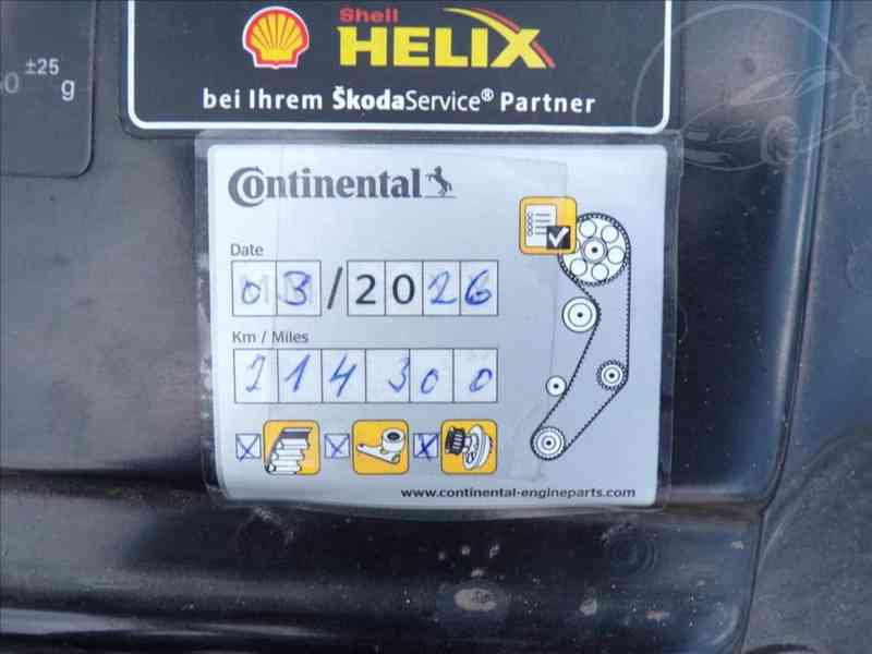 Škoda Fabia 1,9 TDI RS 96kW - foto 15