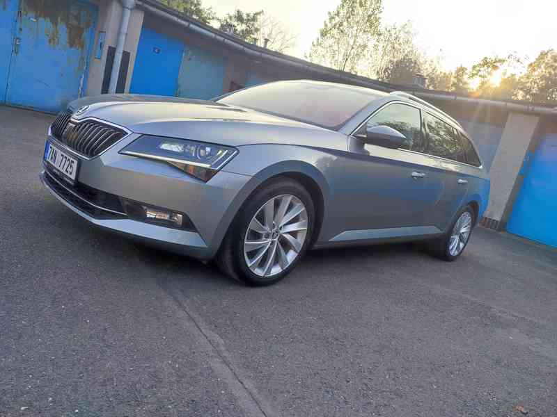 Škoda Superb 3 combi 2.0 TDi DSG Ambition,ČR,1.maj,DPH,garáž - foto 5