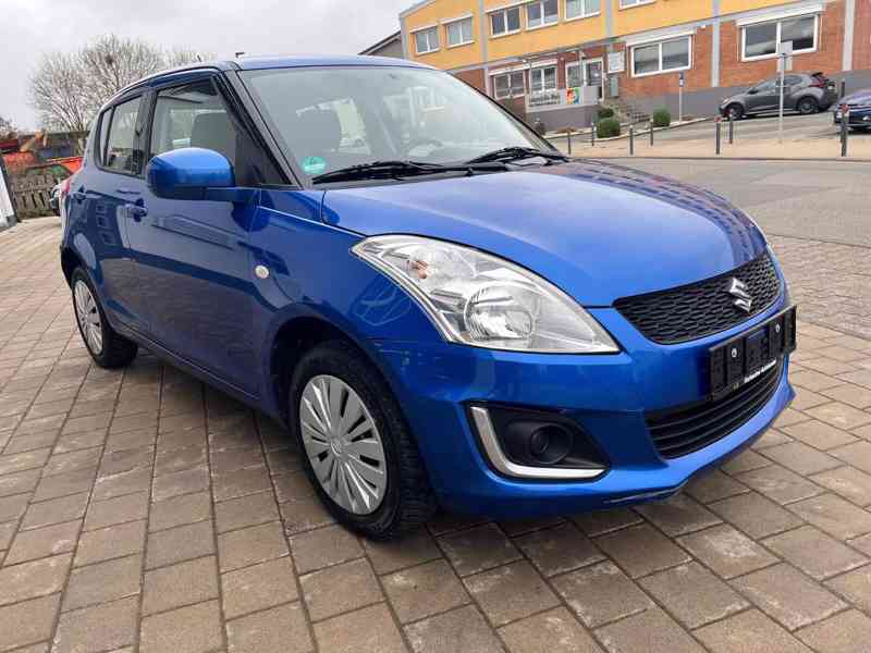 Suzuki Swift 1,3i Club 4x4 benzín 69kw - foto 11