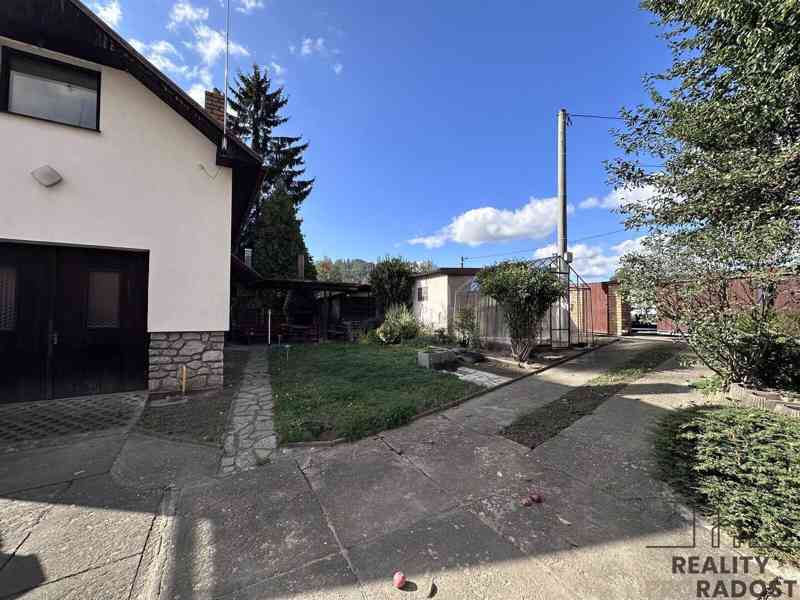 Pronájem garáže - skladu s kanceláří v Blansku - foto 9