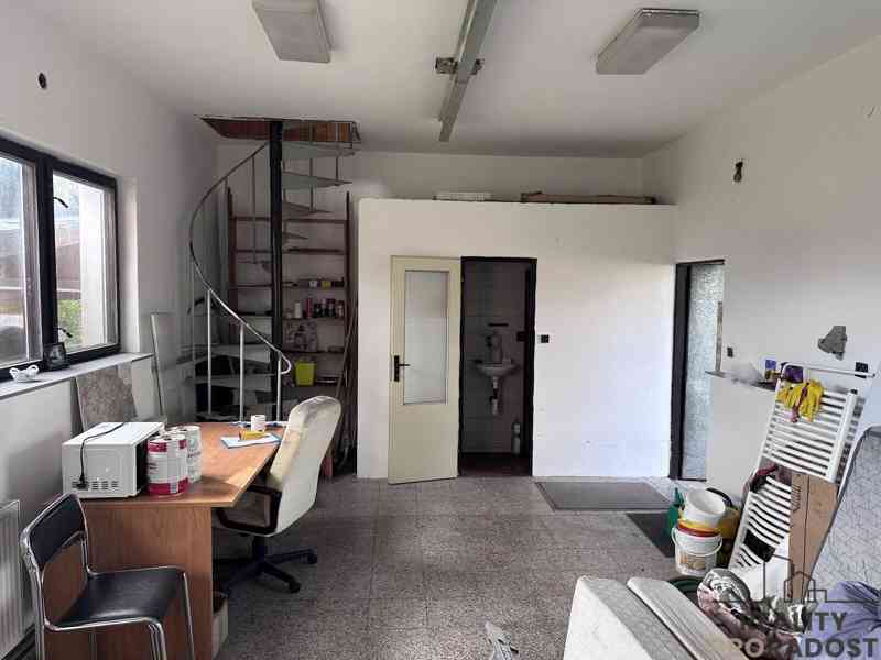 Pronájem garáže - skladu s kanceláří v Blansku - foto 6