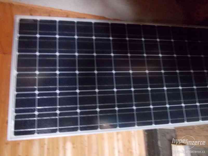 Fotovoltaicky panel pouzity v solarnim setu - foto 1