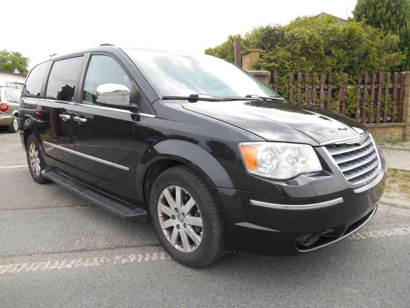 Chrysler Grand Voyager 3,8 EU RT Limit DVD Navi 2009 - foto 6
