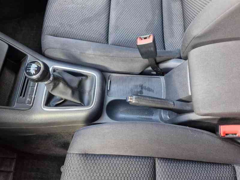 Volkswagen Golf Plus 1,2 - foto 9