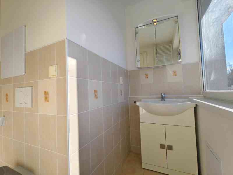 Pronájem 2+kk, 50m2+balk. (LBC - Kristiánov, ul. Na Bídě) - foto 9