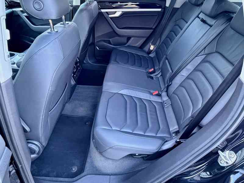 VW Touareg 3.0 TDI kůže VZDUCH tažné 4x vyhřívání ACC LED - foto 9