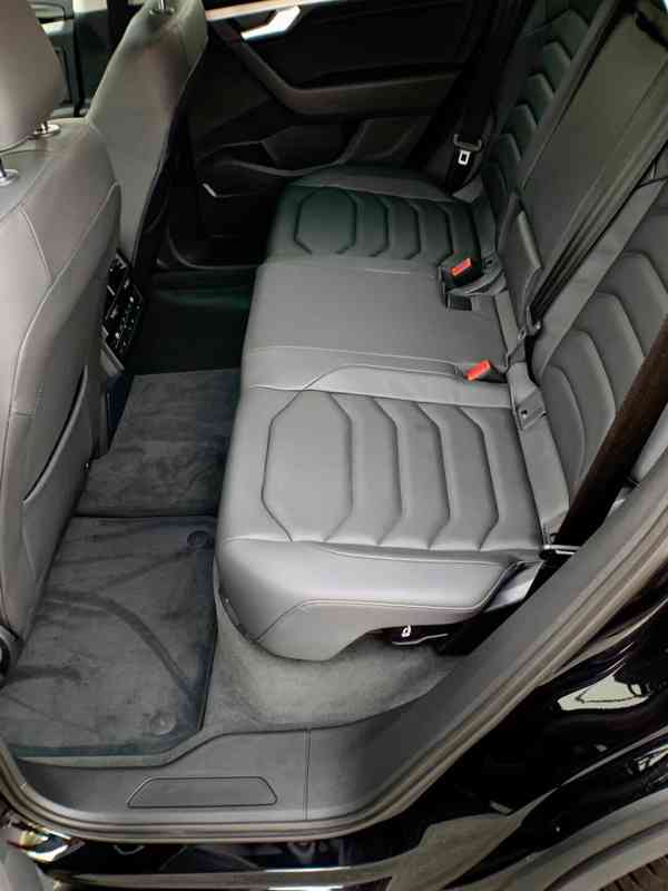 VW Touareg 3.0 TDI kůže VZDUCH tažné 4x vyhřívání ACC LED - foto 10