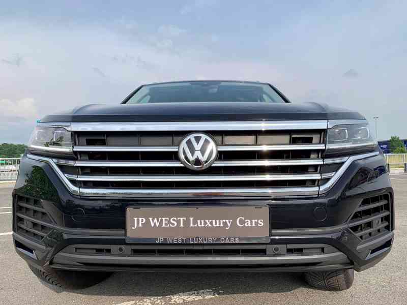 VW Touareg 3.0 TDI kůže VZDUCH tažné 4x vyhřívání ACC LED - foto 3