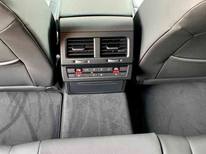 VW Touareg 3.0 TDI kůže VZDUCH tažné 4x vyhřívání ACC LED - foto 24