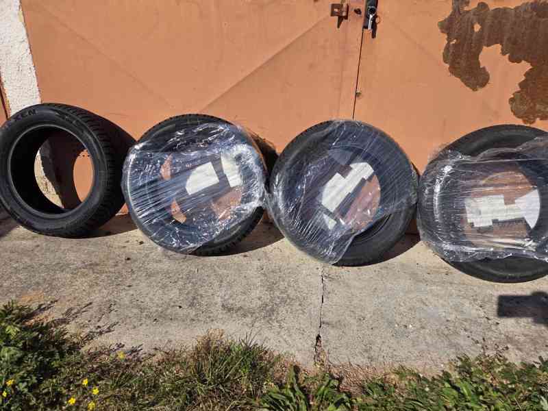 Sada zimních pneumatik Nexen Winguard 195/55 R15 85H (NOVÉ,  - foto 1