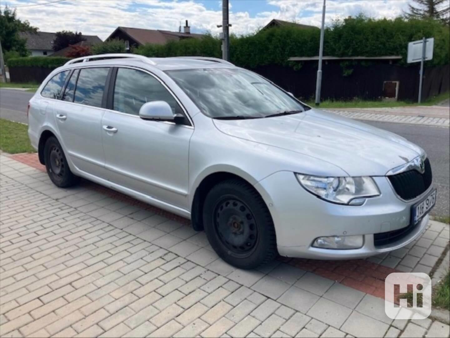 Škoda Superb 2,0   2 - foto 1