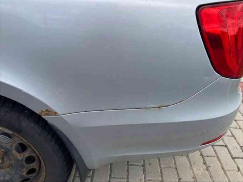 Škoda Superb 2,0   2 - foto 7