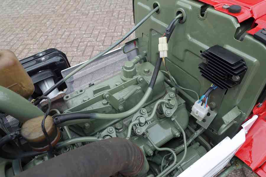 Traktor Yanmar YM1610 4wd - foto 15