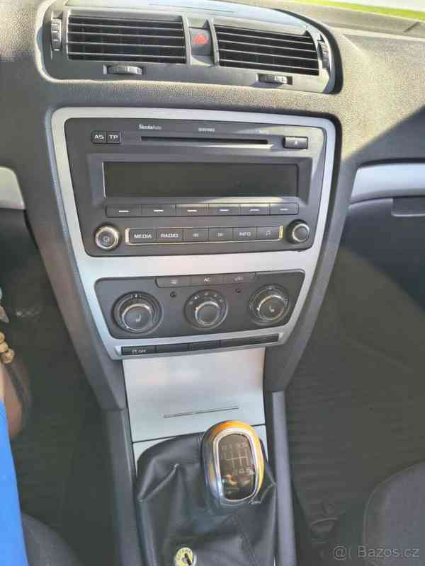 Škoda Octavia 2,0 - foto 6