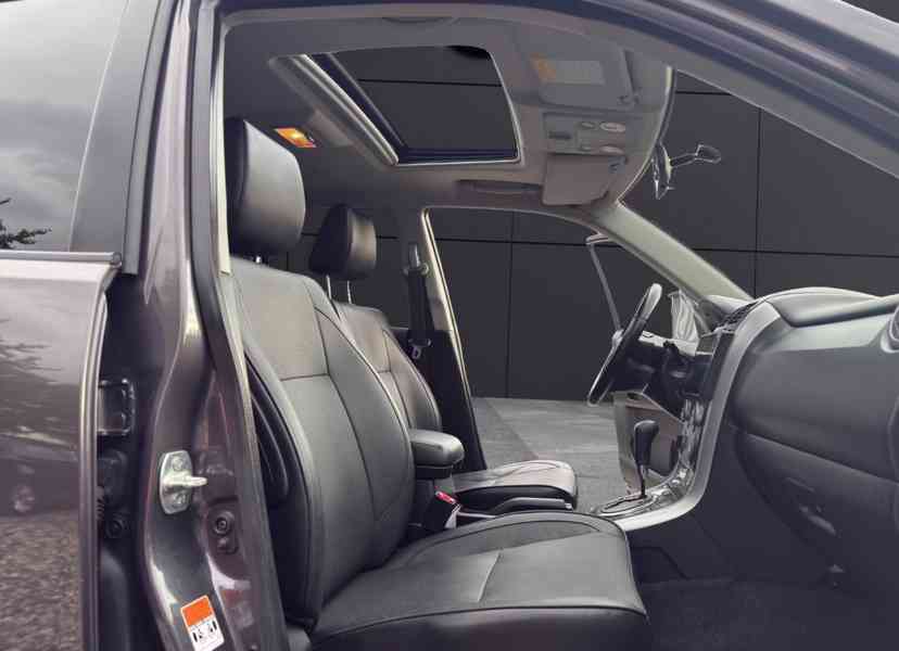 Suzuki Grand Vitara 2.4i Comfort+ AUT. benzín 124kw - foto 14