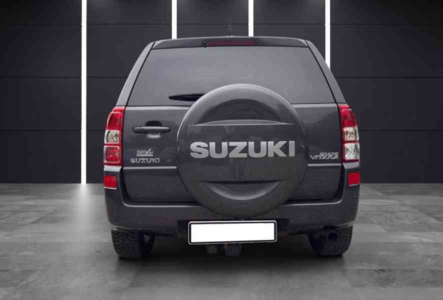 Suzuki Grand Vitara 2.4i Comfort+ AUT. benzín 124kw - foto 3