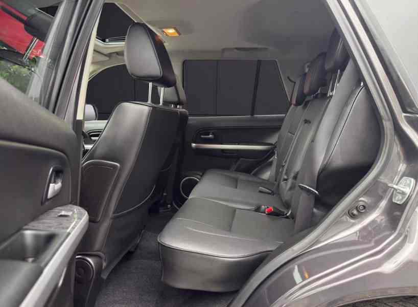 Suzuki Grand Vitara 2.4i Comfort+ AUT. benzín 124kw - foto 10